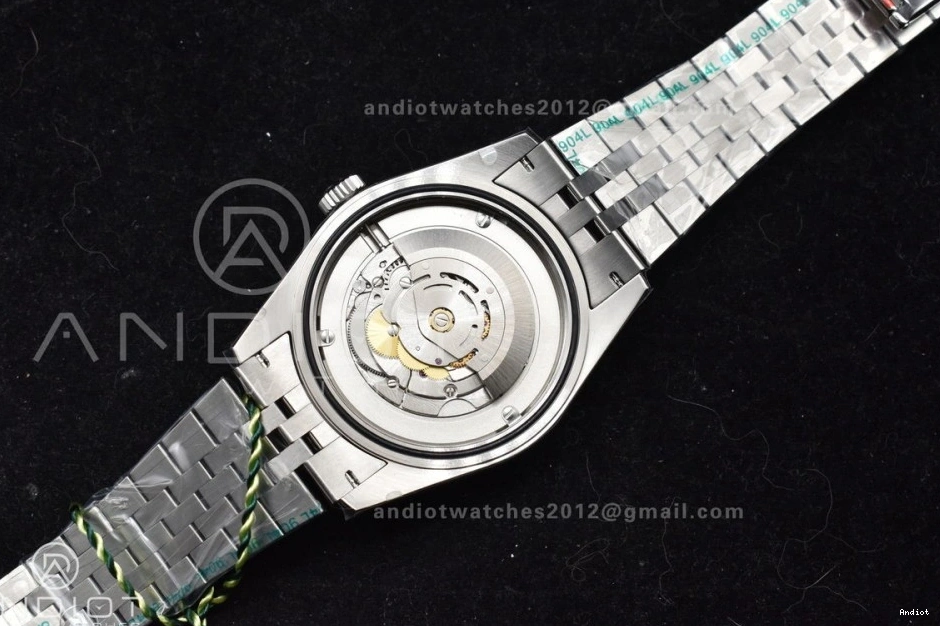 A2824 904L Jubilee SS Bracelet on Dial 326934 Best ZF 1:1 Green SS Edition Sky-Dweller 1107